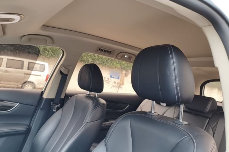 Used BYD Song MAX 2017 1.5T Automatic Smart Connect Elite 7-Seater Headliner