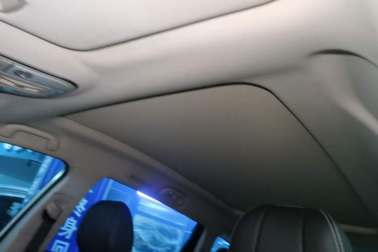 Used BYD Song MAX 2017 1.5T Automatic Smart Connect Elite 7-Seater Headliner