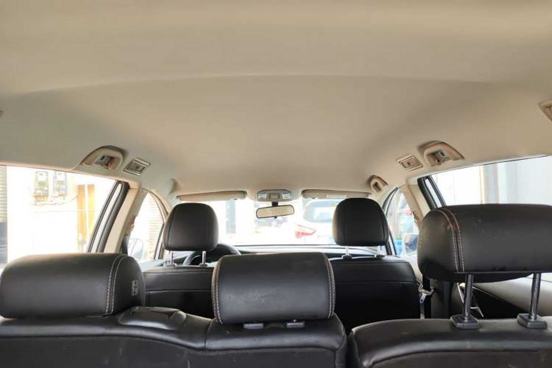 Used BYD Song MAX 2017 1.5T Manual Smart Connect Luxury 7-Seater Headliner