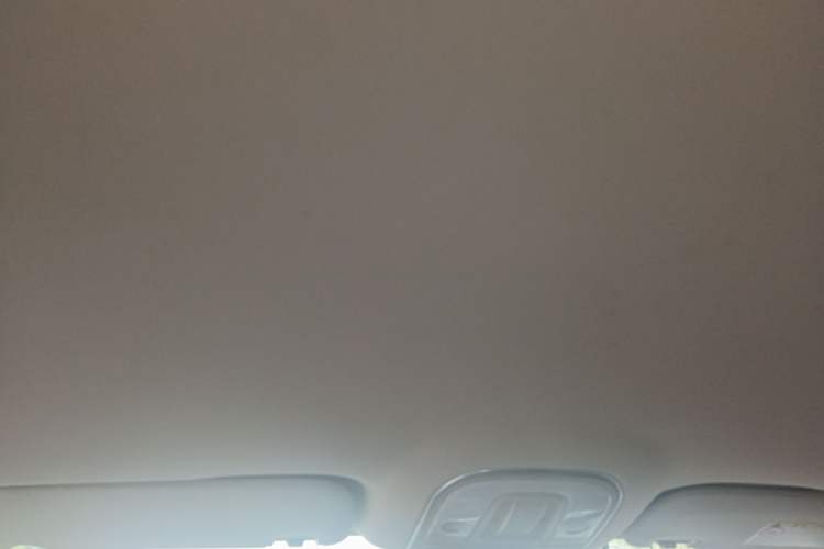 Used BYD Song MAX 2017 1.5T Manual Comfort 7-Seater Headliner