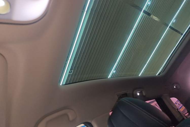 Used BYD Song MAX 2017 1.5T Automatic Smart Connect Elite 7-Seater Headliner