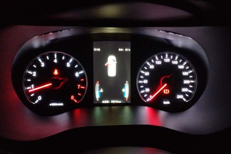 Used BYD Song MAX 2017 1.5T Manual Comfort 7-Seater Instrument Cluster