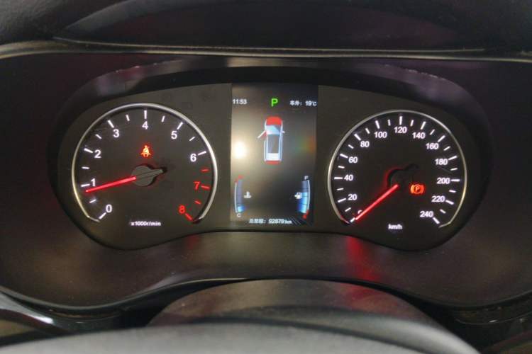 Used BYD Song MAX 2017 1.5T Automatic Smart Connect Prestige 7-Seater Instrument Cluster