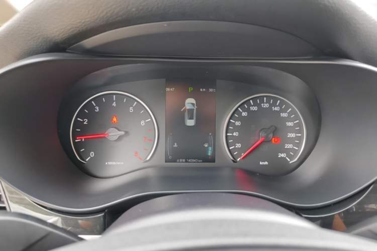 Used BYD Song MAX 2017 1.5T Automatic Smart Connect Prestige 7-Seater Instrument Cluster