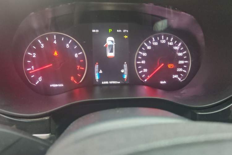 Used BYD Song MAX 2017 1.5T Automatic Smart Connect Elite 7-Seater Instrument Cluster