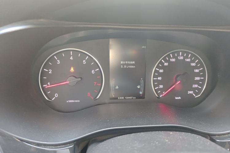 Used BYD Song MAX 2017 1.5T Manual Smart Connect Luxury 7-Seater Instrument Cluster
