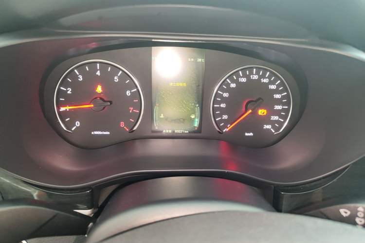 Used BYD Song MAX 2017 1.5T Automatic Smart Connect Prestige 7-Seater Instrument Cluster