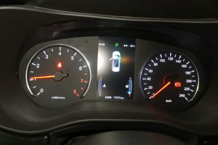 Used BYD Song MAX 2017 1.5T Automatic Smart Connect Elite 7-Seater Instrument Cluster