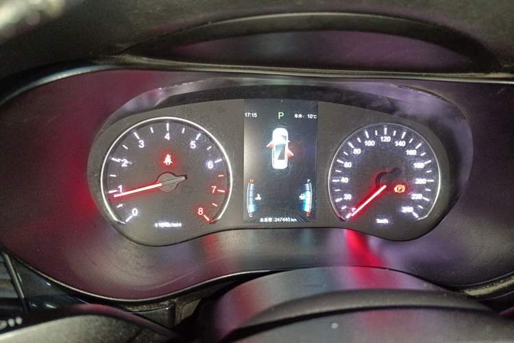 Used BYD Song MAX 2017 1.5T Automatic Smart Connect Elite 7-Seater Instrument Cluster