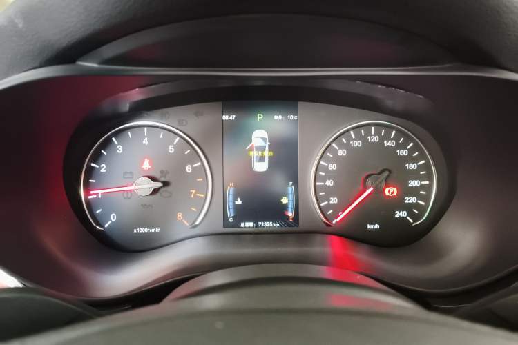 Used BYD Song MAX 2017 1.5T Automatic Smart Connect Elite 7-Seater Instrument Cluster
