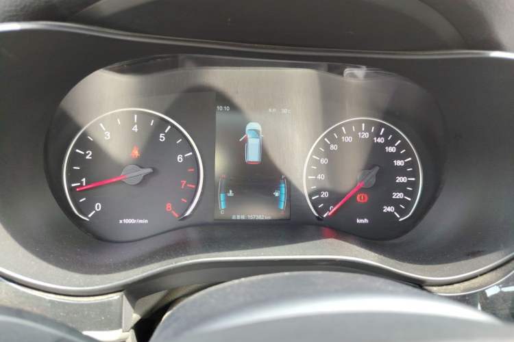 Used BYD Song MAX 2017 1.5T Manual Smart Connect Luxury 7-Seater Instrument Cluster