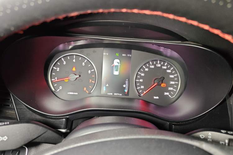 Used BYD Song MAX 2017 1.5T Automatic Smart Connect Elite 7-Seater Instrument Cluster