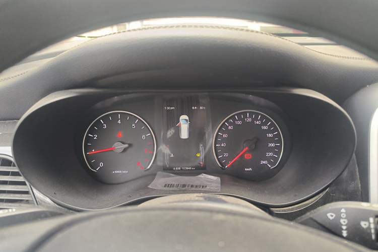 Used BYD Song MAX 2017 1.5T Manual Smart Connect Luxury 7-Seater Instrument Cluster