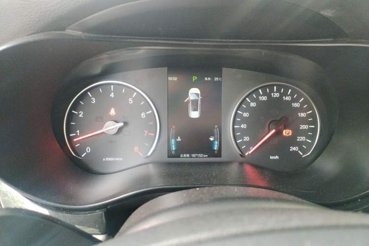 Used BYD Song MAX 2017 1.5T Automatic Smart Connect Prestige 7-Seater Instrument Cluster