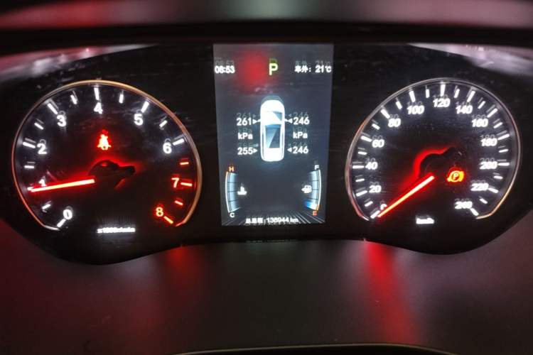 Used BYD Song MAX 2017 1.5T Automatic Smart Connect Elite 7-Seater Instrument Cluster