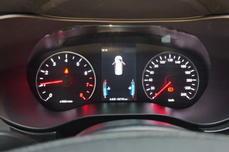 Used BYD Song MAX 2017 1.5T Manual Comfort 7-Seater Instrument Cluster