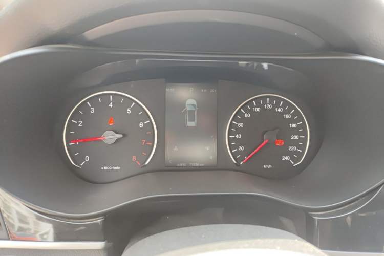 Used BYD Song MAX 2017 1.5T Automatic Smart Connect Elite 7-Seater Instrument Cluster