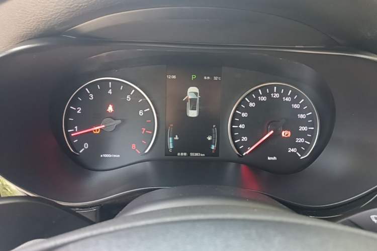 Used BYD Song MAX 2017 1.5T Automatic Smart Connect Elite 7-Seater Instrument Cluster