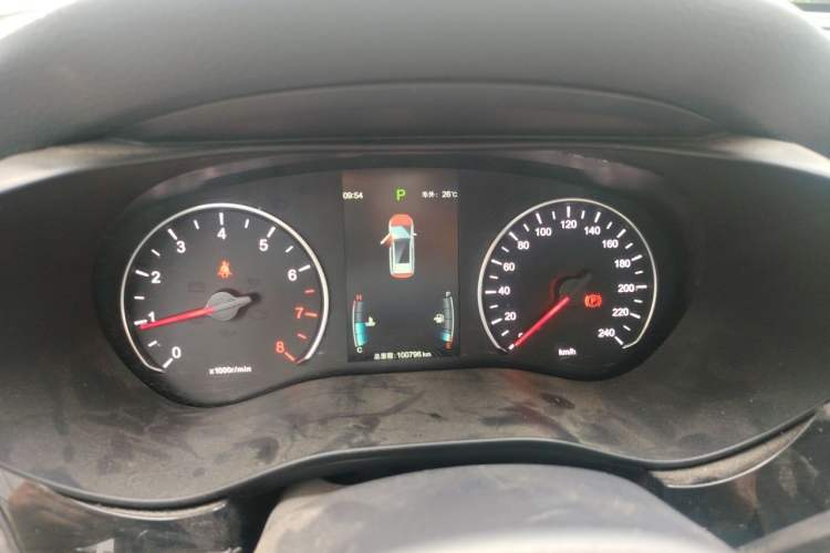 Used BYD Song MAX 2017 1.5T Automatic Smart Connect Prestige 7-Seater Instrument Cluster