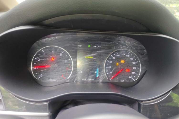 Used BYD Song MAX 2017 1.5T Automatic Smart Connect Elite 7-Seater Instrument Cluster