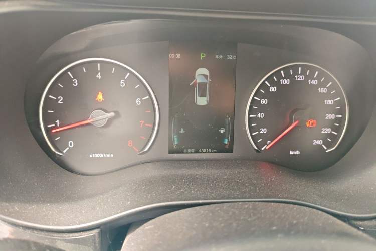 Used BYD Song MAX 2017 1.5T Automatic Smart Connect Elite 7-Seater Instrument Cluster