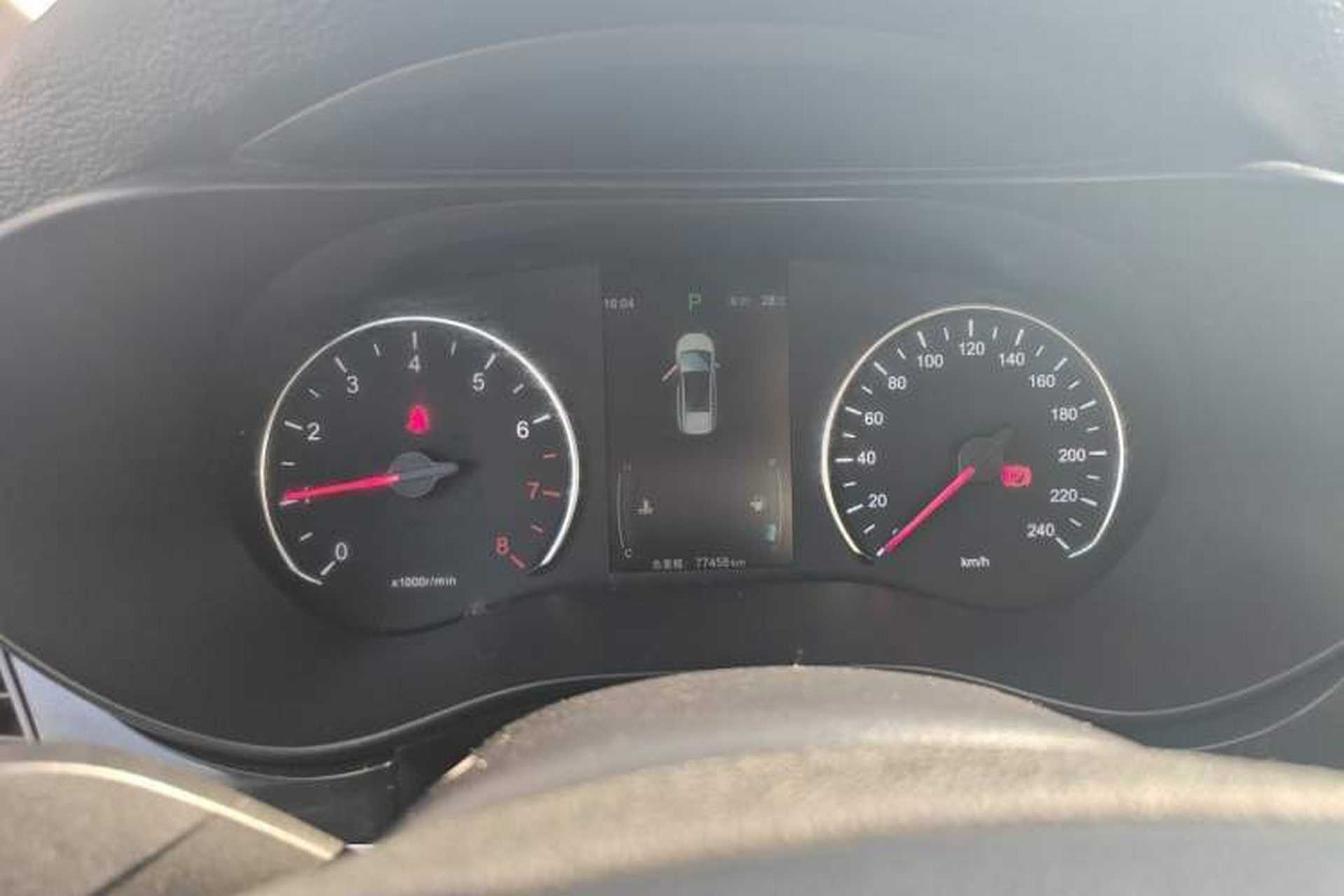 Used BYD Song MAX 2017 1.5T Automatic Smart Connect Elite 7-Seater Instrument Cluster
