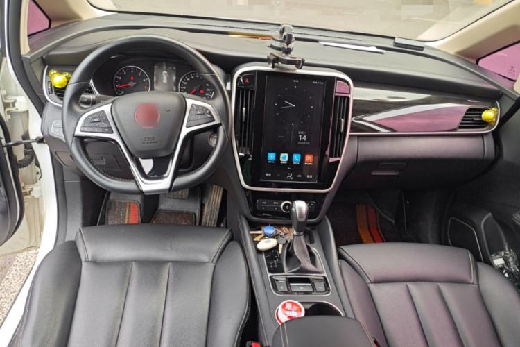 Used BYD Song MAX 2017 1.5T Automatic Smart Connect Luxury 7-Seater Interior 2