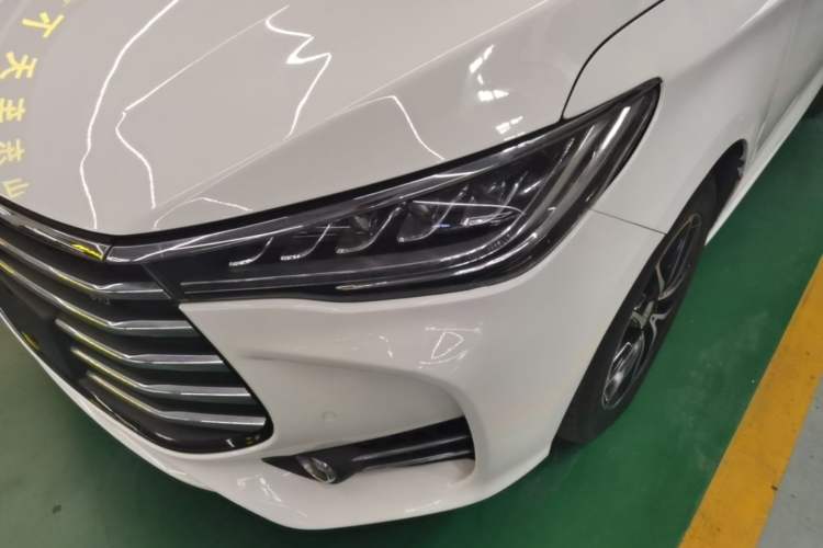 Used BYD Song MAX 2017 1.5T Automatic Smart Connect Prestige 7-Seater Left Front Headlight
