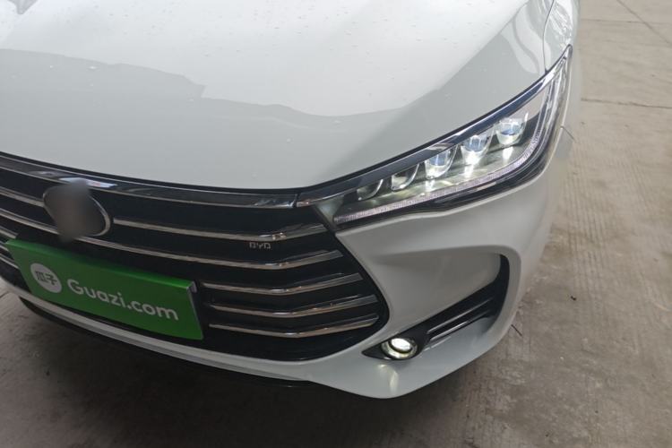 Used BYD Song MAX 2017 1.5T Automatic Smart Connect Elite 7-Seater Left Front Headlight