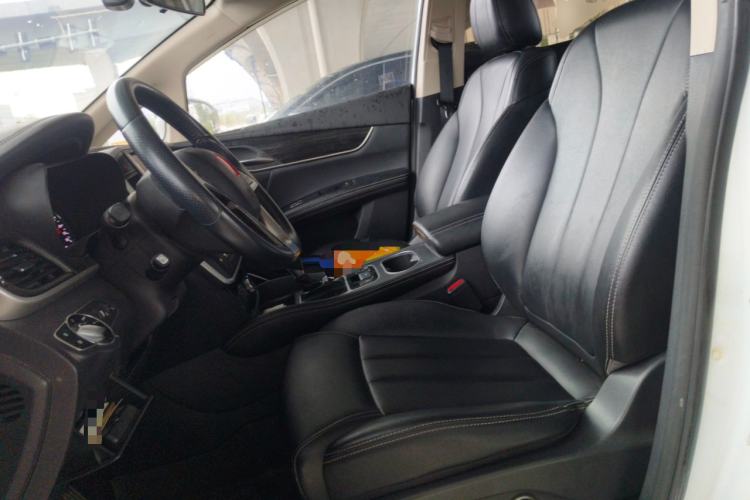 Used BYD Song MAX 2017 1.5T Automatic Smart Connect Prestige 7-Seater Left Front Seat