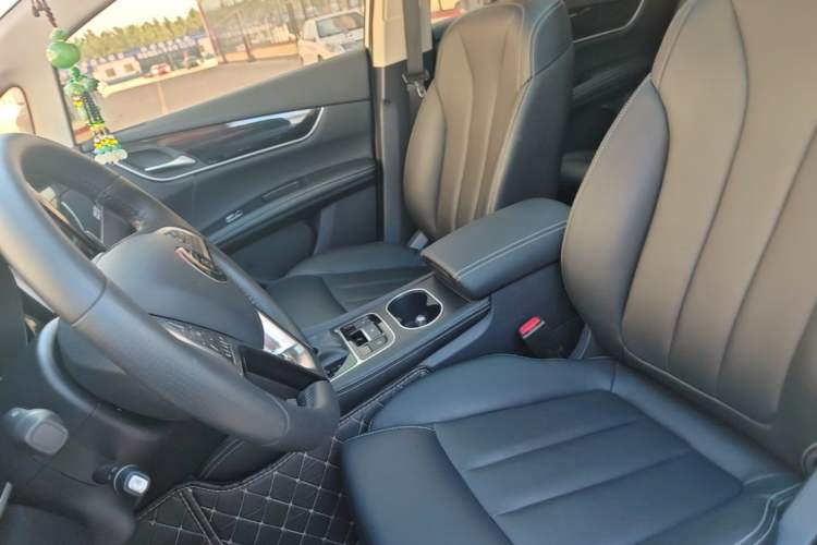 Used BYD Song MAX 2017 1.5T Automatic Smart Connect Elite 7-Seater Left Front Seat