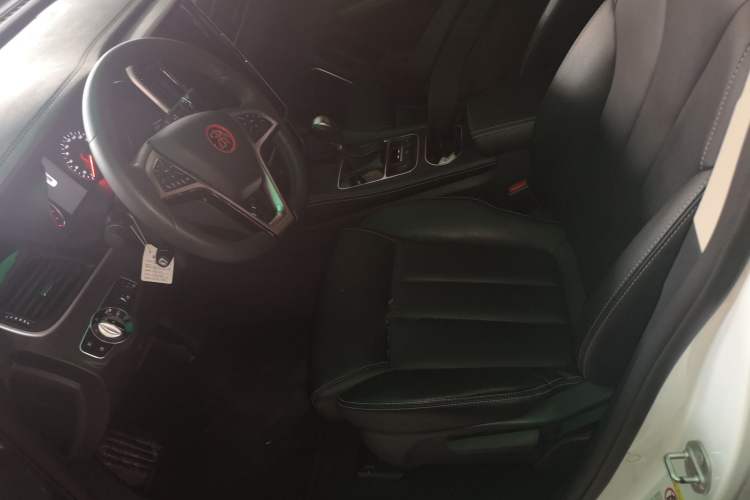 Used BYD Song MAX 2017 1.5T Automatic Smart Connect Elite 7-Seater Left Front Seat