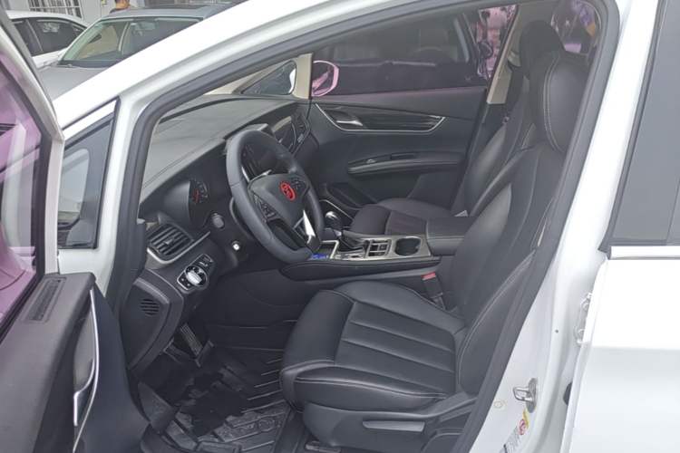 Used BYD Song MAX 2017 1.5T Automatic Smart Connect Elite 7-Seater Left Front Seat