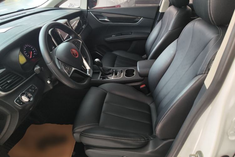 Used BYD Song MAX 2017 1.5T Automatic Smart Connect Prestige 7-Seater Left Front Seat