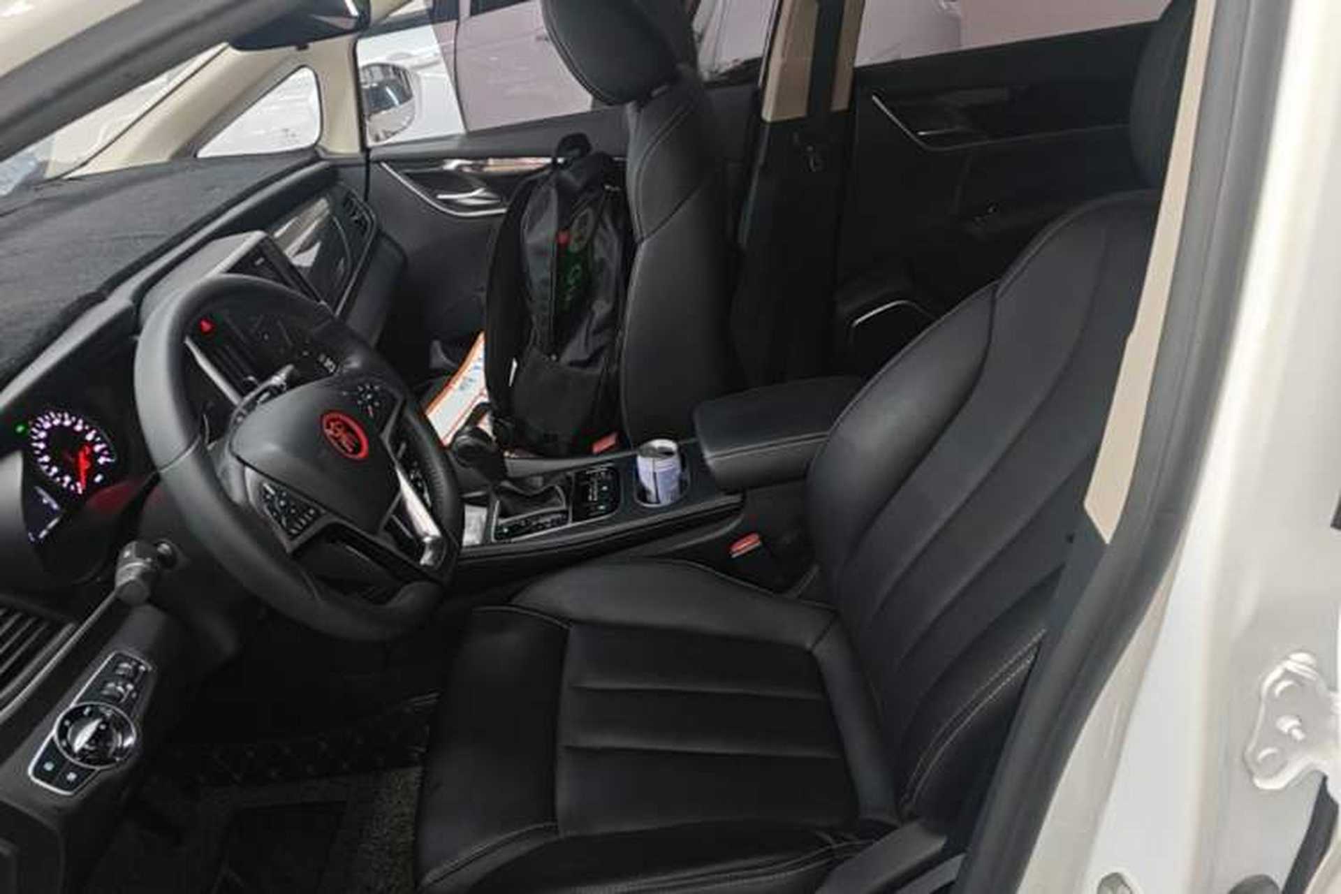 Used BYD Song MAX 2017 1.5T Automatic Smart Connect Luxury 7-Seater Left Front Seat