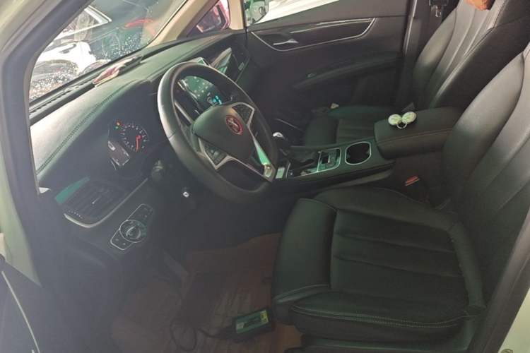 Used BYD Song MAX 2017 1.5T Automatic Smart Connect Prestige 7-Seater Left Front Seat