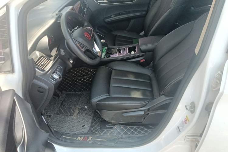 Used BYD Song MAX 2017 1.5T Automatic Smart Connect Elite 7-Seater Left Front Seat