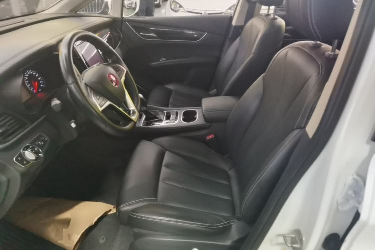 Used BYD Song MAX 2017 1.5T Automatic Smart Connect Prestige 7-Seater Left Front Seat