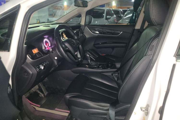 Used BYD Song MAX 2017 1.5T Automatic Smart Connect Elite 7-Seater Left Front Seat