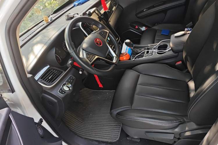 Used BYD Song MAX 2017 1.5T Automatic Smart Connect Elite 7-Seater Left Front Seat