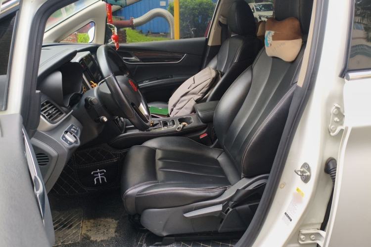 Used BYD Song MAX 2017 1.5T Automatic Smart Connect Elite 7-Seater Left Front Seat