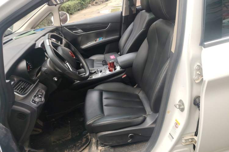Used BYD Song MAX 2017 1.5T Automatic Smart Connect Prestige 7-Seater Left Front Seat