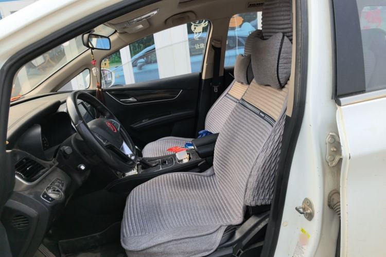 Used BYD Song MAX 2017 1.5T Automatic Smart Connect Elite 7-Seater Left Front Seat