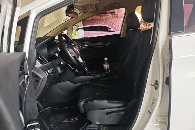 Used BYD Song MAX 2017 1.5T Automatic Smart Connect Elite 7-Seater Left Front Seat