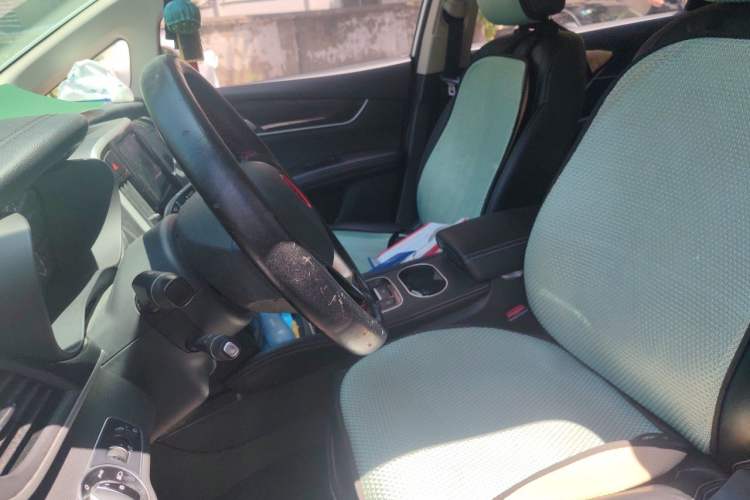 Used BYD Song MAX 2017 1.5T Automatic Smart Connect Prestige 7-Seater Left Front Seat