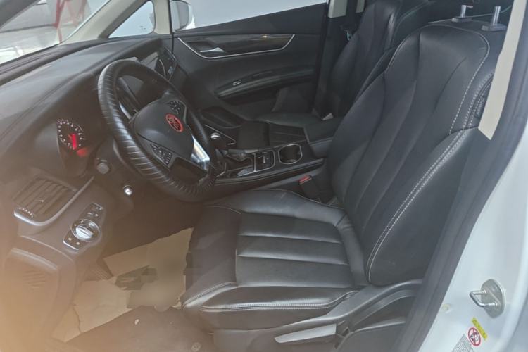 Used BYD Song MAX 2017 1.5T Automatic Smart Connect Elite 7-Seater Left Front Seat