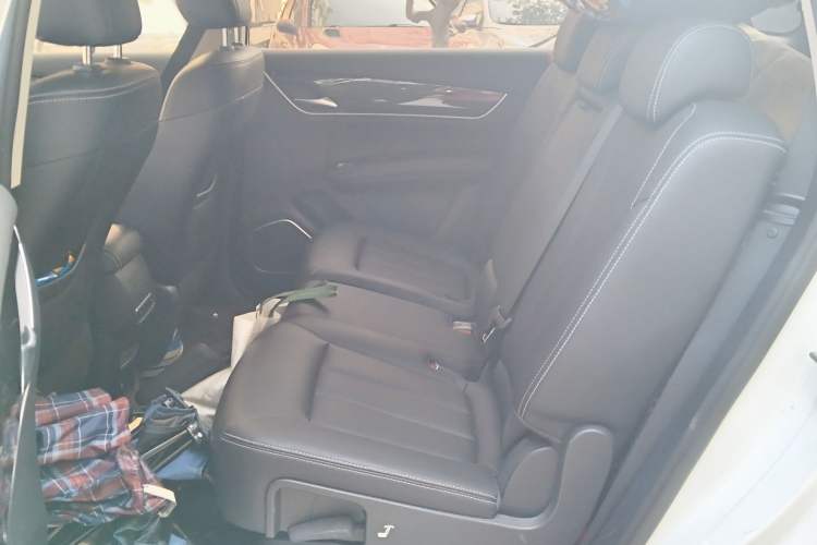 Used BYD Song MAX 2017 1.5T Manual Comfort 7-Seater Left Rear Seat