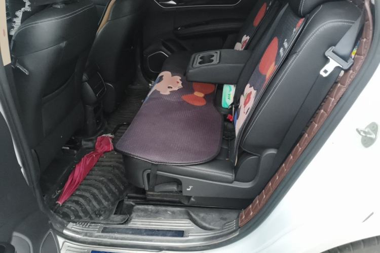 Used BYD Song MAX 2017 1.5T Automatic Smart Connect Elite 7-Seater Left Rear Seat