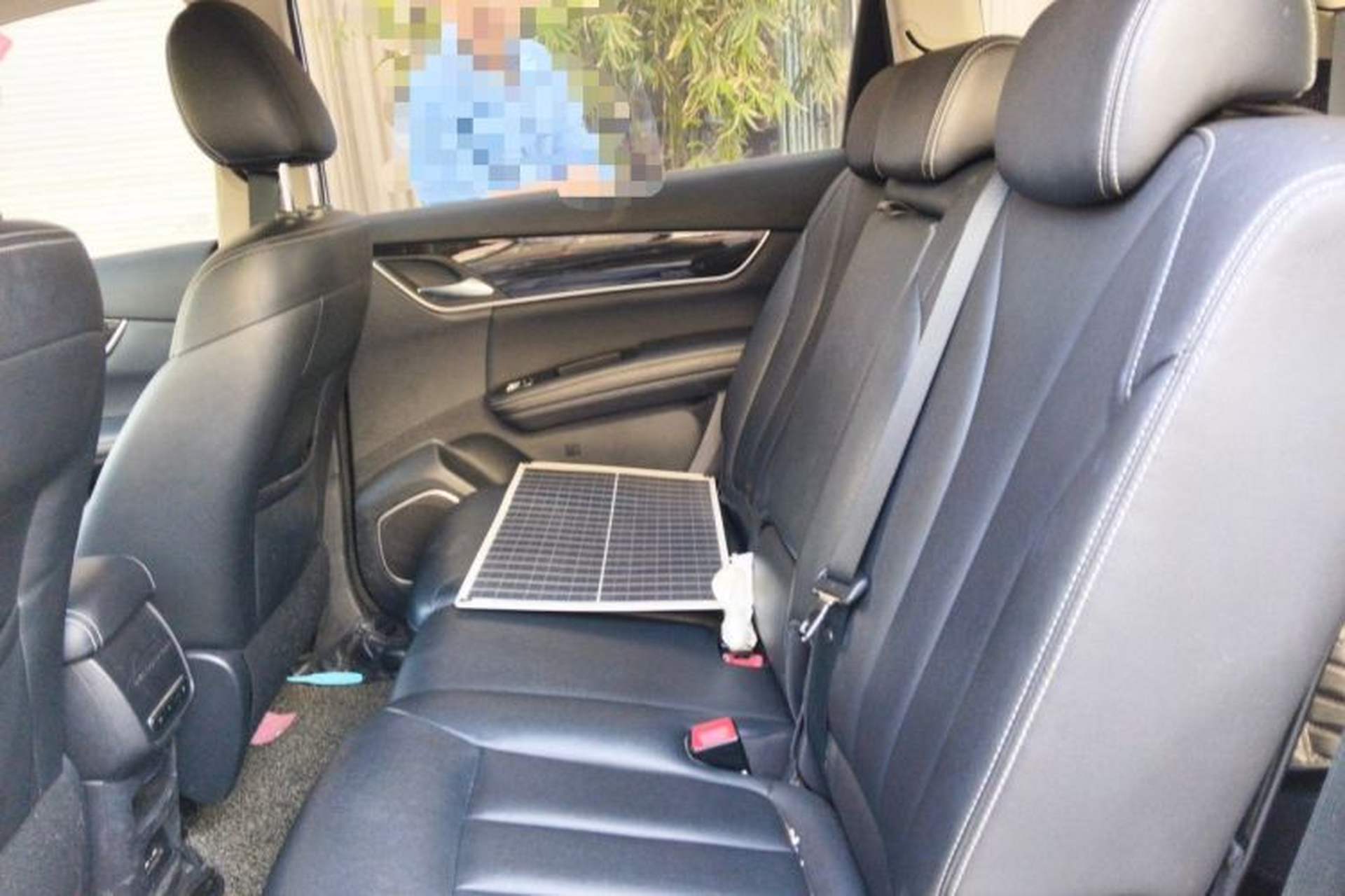 Used BYD Song MAX 2017 1.5T Automatic Smart Connect Elite 7-Seater Left Rear Seat