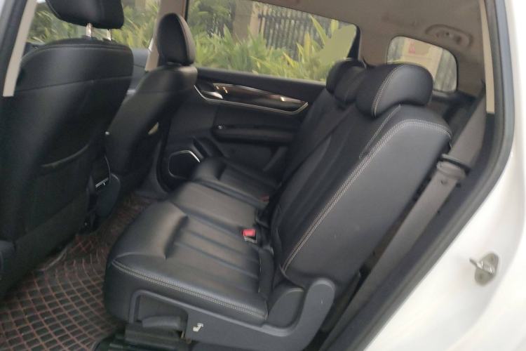 Used BYD Song MAX 2017 1.5T Manual Smart Connect Luxury 7-Seater Left Rear Seat